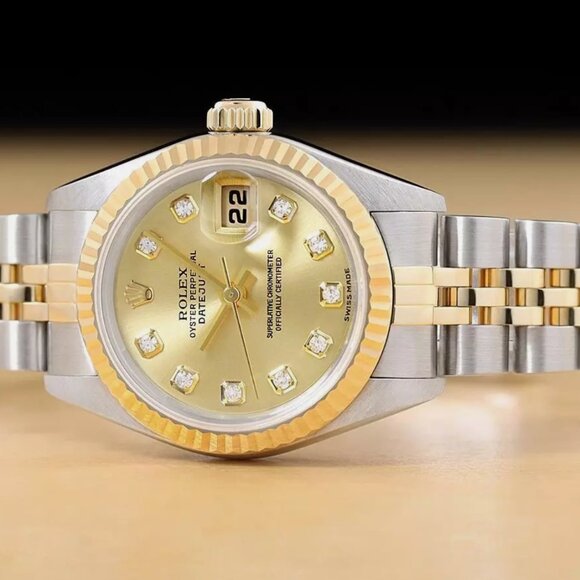 Rolex Ladies 18k Yellow Gold Datejust Factory Watch - Picture 3 of 7
